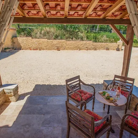 Damour Holiday home Montcabrier (Lot)